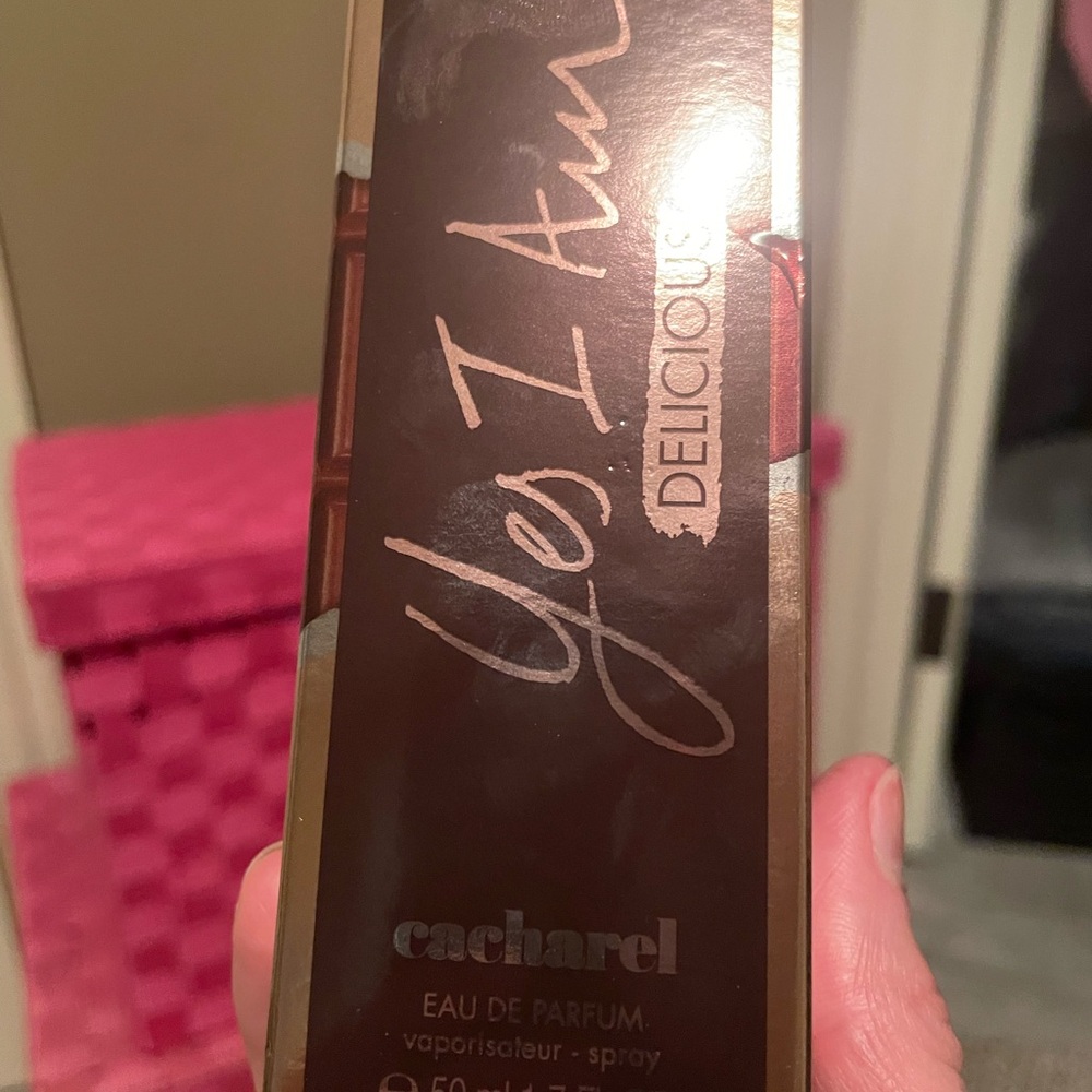 Cacharel “Yes I am Delicious”